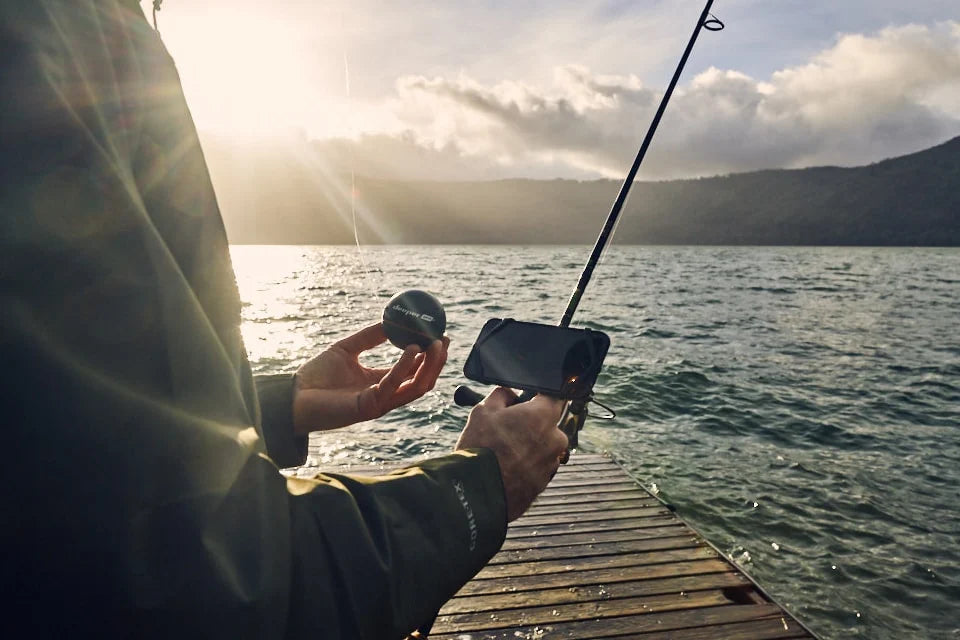 casting reel fish finder JOYLOG FishHunter App-Connected Sonar This power savvy device will automatically power on when it s floating in water and will power itself off when out of the water ensuring the 10 hours of battery life will last cast after cast Whisker Seeker Legacy Casting Reel