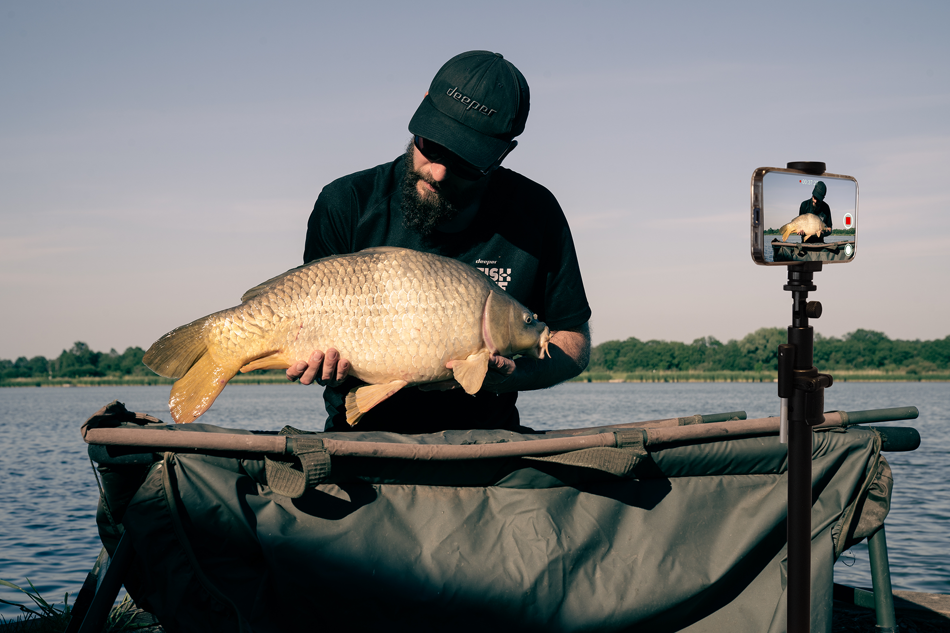 Deeper Smartphone Mount For Boat And Kayak - Southside Angling